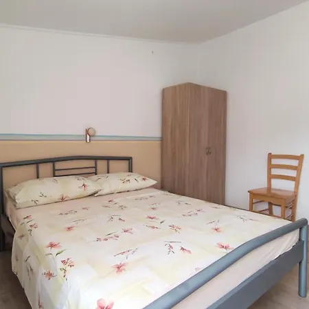 With Parking Space - 5150 Apartman