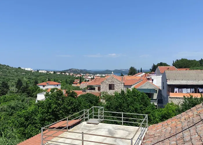 With Parking Space - 5150 Appartement Murter